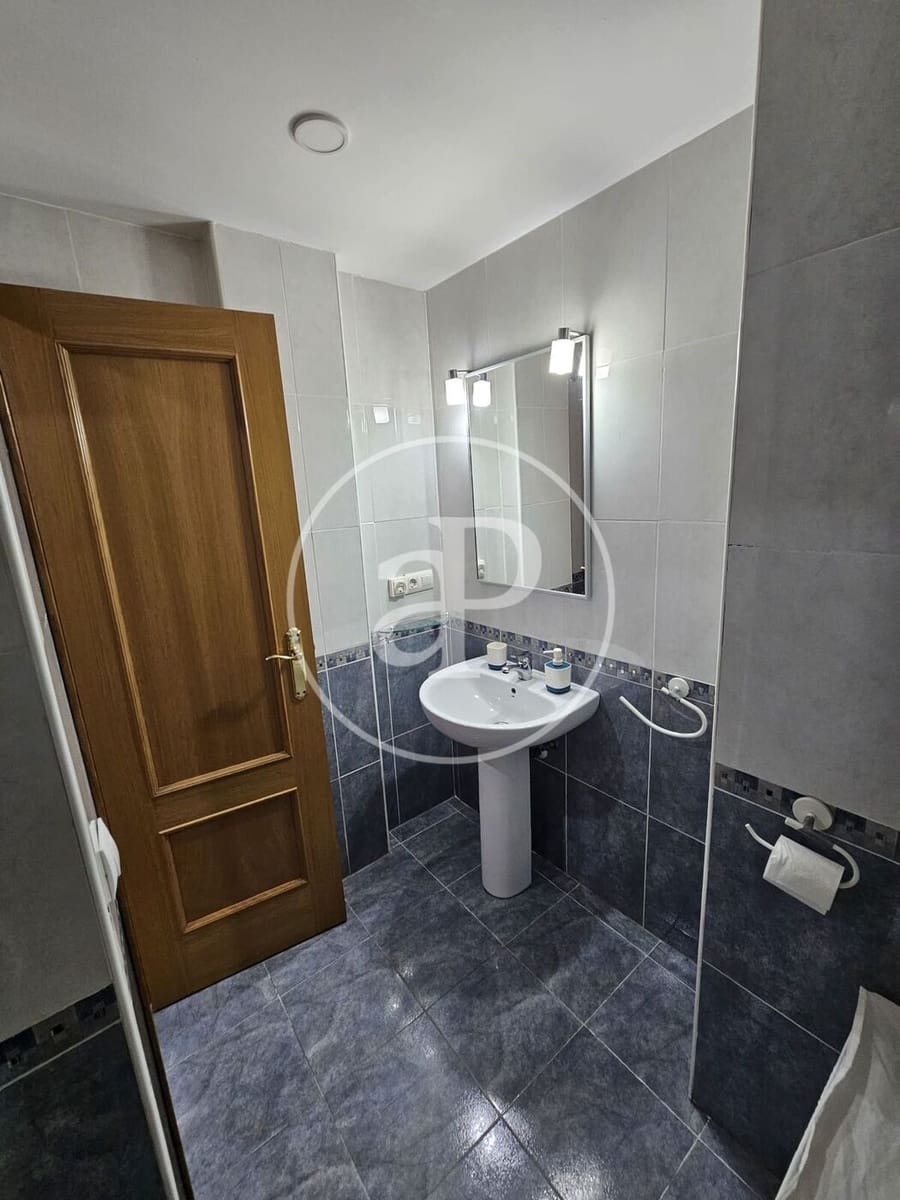 3 soveværelse Lejlighed til leje i Sagunto / Sagunt med swimmingpool garage - € 1.000 (Ref: 9949875)