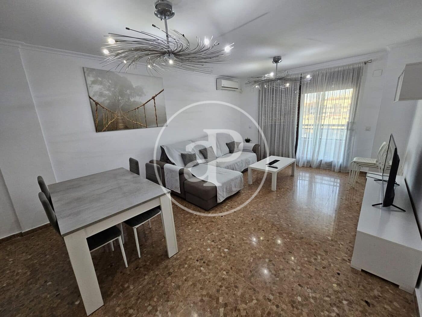 3 soveværelse Lejlighed til leje i Sagunto / Sagunt med swimmingpool garage - € 1.000 (Ref: 9949875)