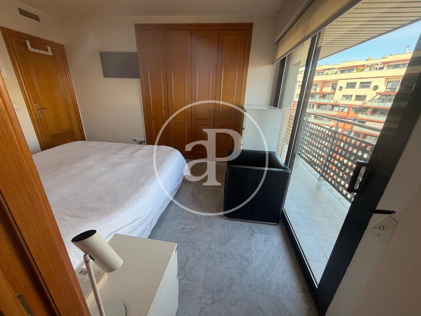 3 soveværelse Lejlighed til leje i Valencia by med garage - € 2.600 (Ref: 9949877)