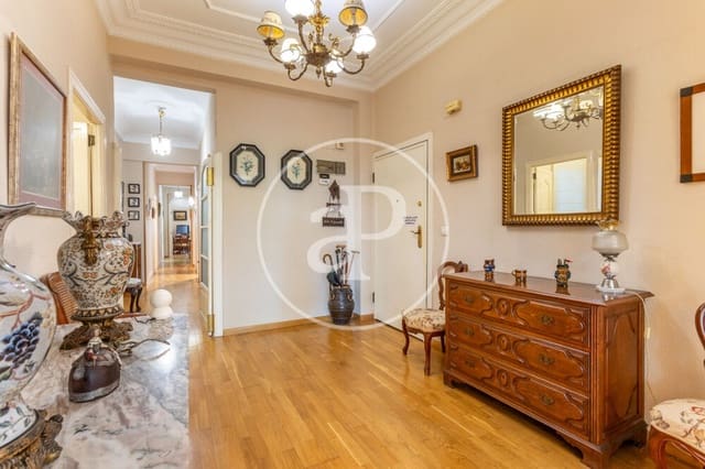 5 camera da letto Appartamento in vendita in La Gran Via, Valencia città con piscina - 649.000 € (Rif: 9952701)