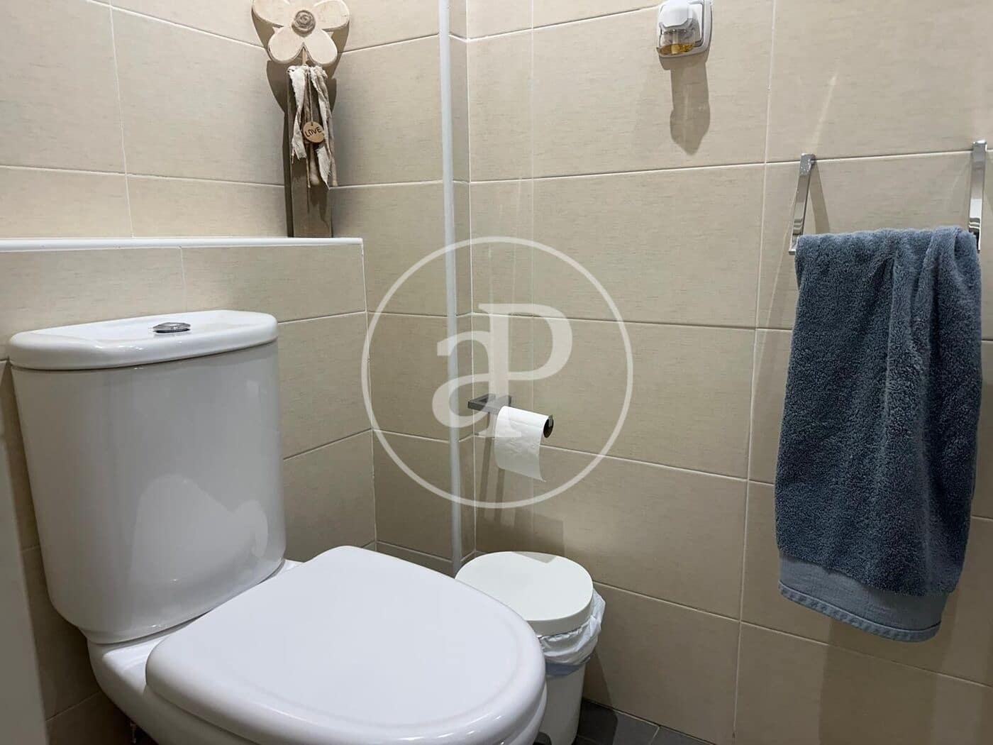 3 quarto Apartamento para arrendar em Arenales del Sol com piscina garagem - 1 800 € (Ref: 9952702)