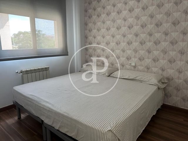 3 bedroom Apartment for rent in Arenales del Sol, Elche / Elx with pool garage - € 1,800 (Ref: 9952702)