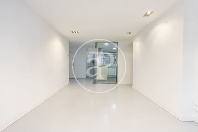 3 camera da letto Appartamento da affittare in Mestalla, Valencia città con garage - 2.000 € (Rif: 9952703)