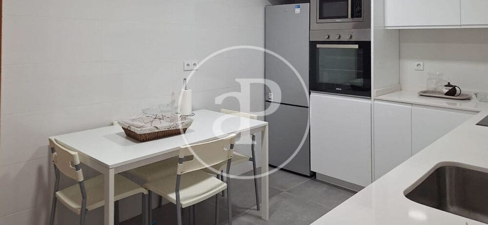 3 camera da letto Appartamento da affittare in Valencia citta - 1.600 € (Rif: 9952704)