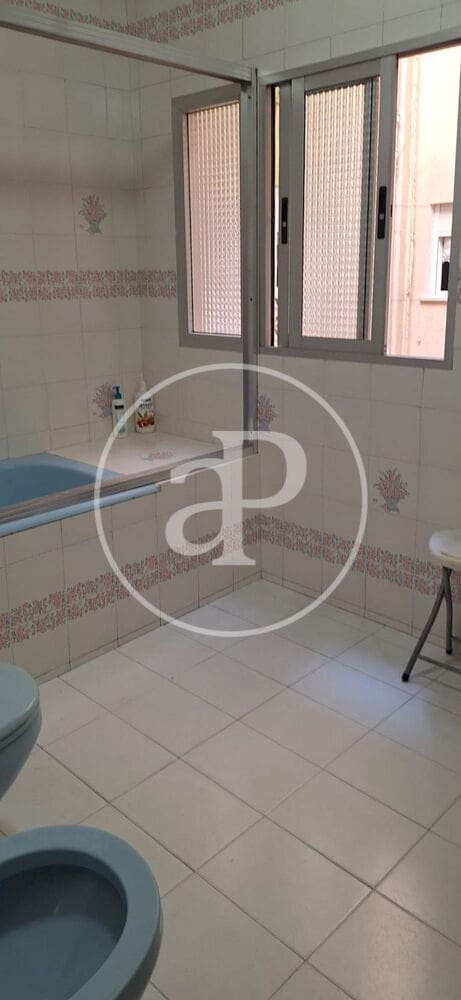 3 camera da letto Appartamento da affittare in Valencia citta - 1.600 € (Rif: 9952704)