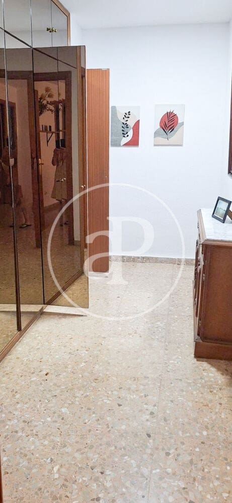 3 camera da letto Appartamento da affittare in Valencia citta - 1.600 € (Rif: 9952704)