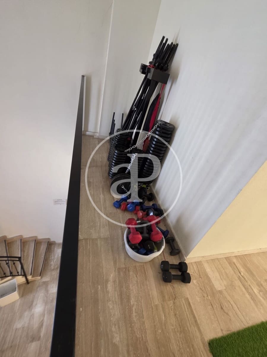 Apartamento de 3 habitaciones en Arenales del Sol en alquiler con piscina - 1.800 € (Ref: 9954293)