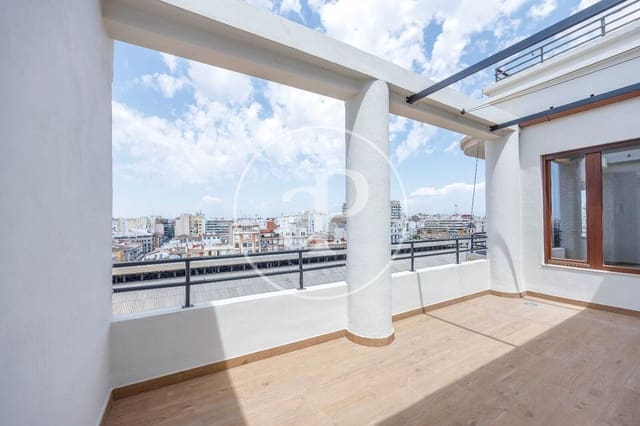 3 soveværelse Lejlighed til leje i Russafa, Valencia by - € 4.000 (Ref: 9954294)