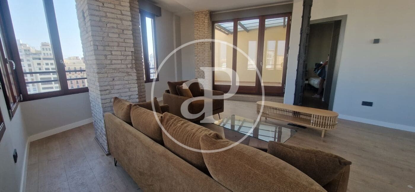 3 soveværelse Lejlighed til leje i Valencia by - € 4.000 (Ref: 9954294)