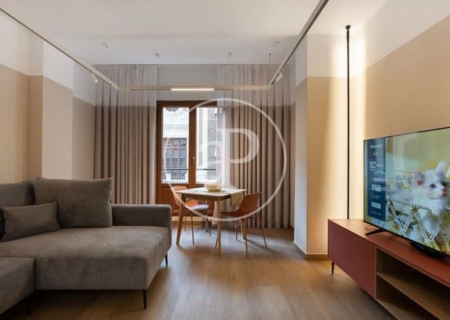 1 sovrum Lägenhet att hyra i El Pla del Remei, Valencia stad - 2 000 € (Ref: 9958046)