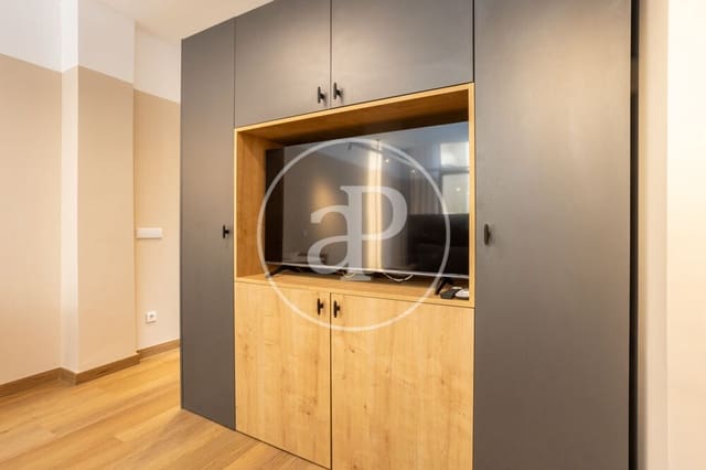 Appartement de 1 chambre à louer à El Pla del Remei, Valence ville - 2 000 € (Ref: 9958046)