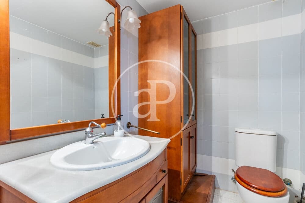 4 bedroom Villa for sale in Castello de la Plana with pool - € 440,000 (Ref: 9959839)