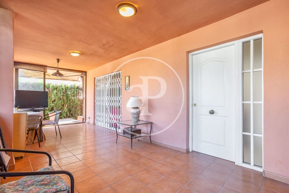 4 bedroom Villa for sale in Castello de la Plana with pool - € 440,000 (Ref: 9959839)