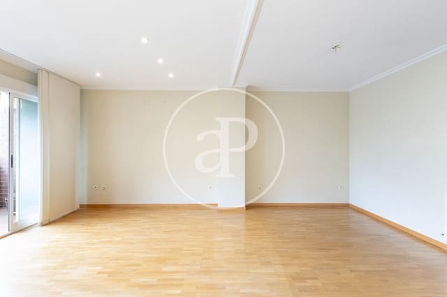 3 sypialnia Apartament do wynajęcia w Mestalla, Miasto Walencja z garażem - 2 300 € (Ref: 9959840)