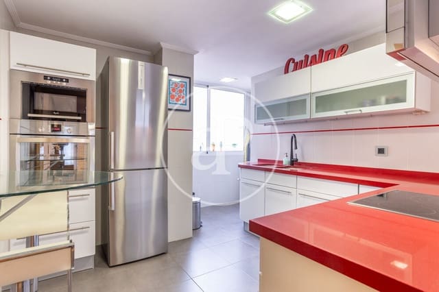 4 camera da letto Appartamento da affittare in Aiora, Valencia città - 1.800 € (Rif: 9959841)
