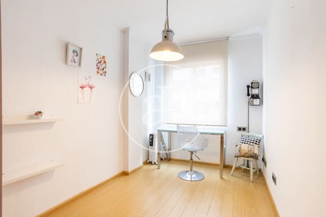 4 camera da letto Appartamento da affittare in Aiora, Valencia città - 1.800 € (Rif: 9959841)