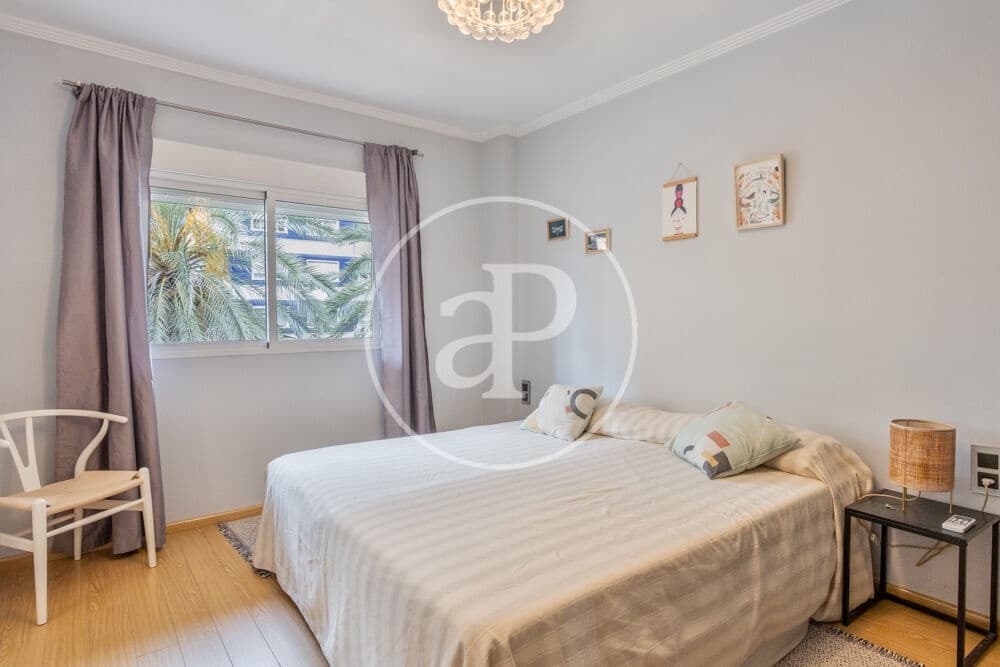 4 camera da letto Appartamento da affittare in Valencia citta - 1.800 € (Rif: 9959841)