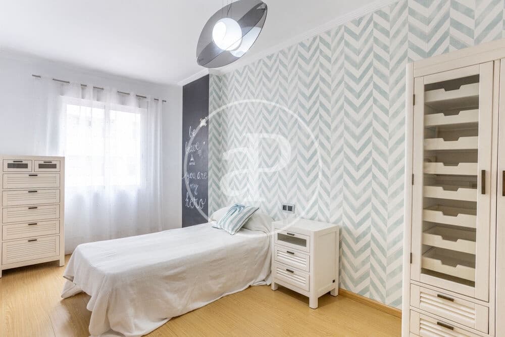 4 camera da letto Appartamento da affittare in Valencia citta - 1.800 € (Rif: 9959841)
