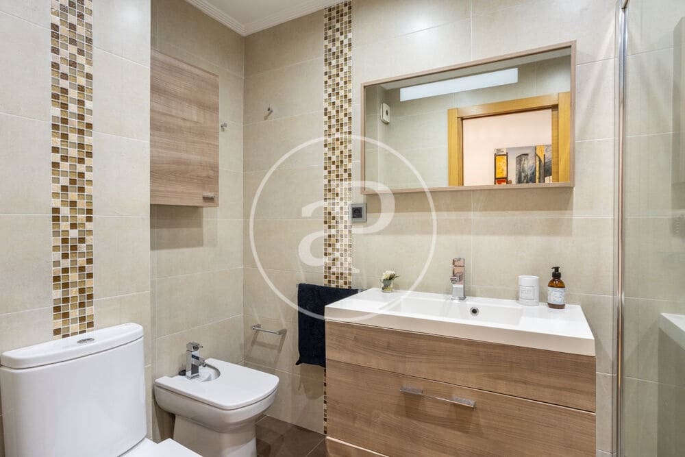 4 camera da letto Appartamento da affittare in Valencia citta - 1.800 € (Rif: 9959841)