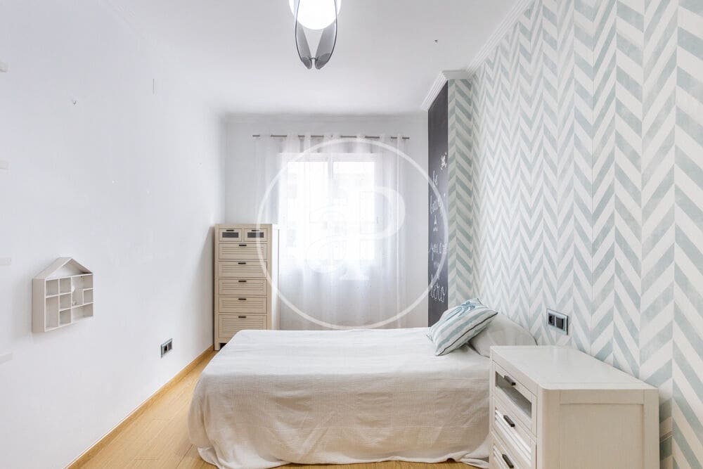 4 camera da letto Appartamento da affittare in Valencia citta - 1.800 € (Rif: 9959841)