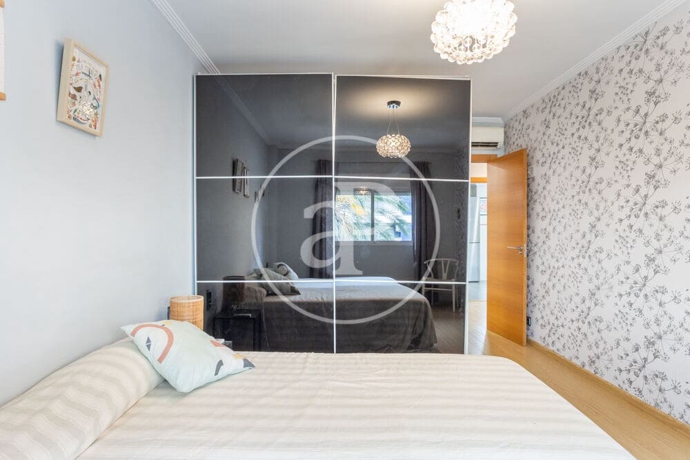 4 camera da letto Appartamento da affittare in Valencia citta - 1.800 € (Rif: 9959841)