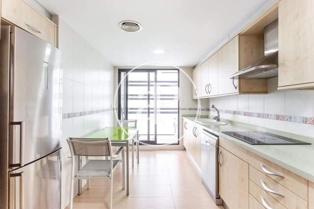 3 soverom Leilighet til leie i Sagunto / Sagunt med svømmebasseng - € 1 900 (Ref: 9959842)