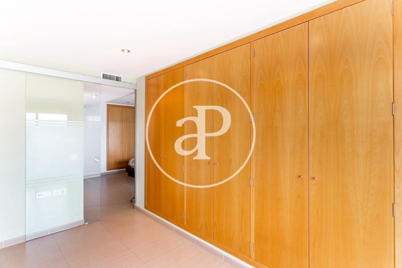 3 bedroom Apartment for rent in Sagunto / Sagunt with pool - € 1,900 (Ref: 9959842)