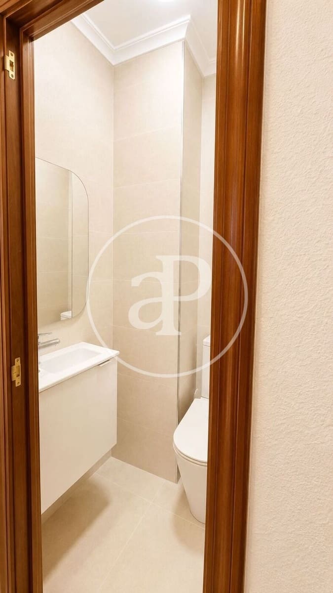 4 soveværelse Lejlighed til leje i Valencia by - € 1.750 (Ref: 9962774)