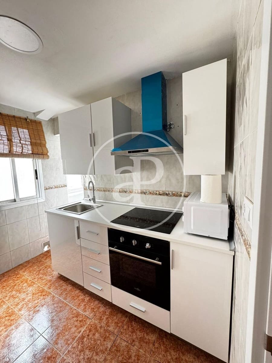 3 camera da letto Appartamento da affittare in Valencia citta - 1.200 € (Rif: 9965349)