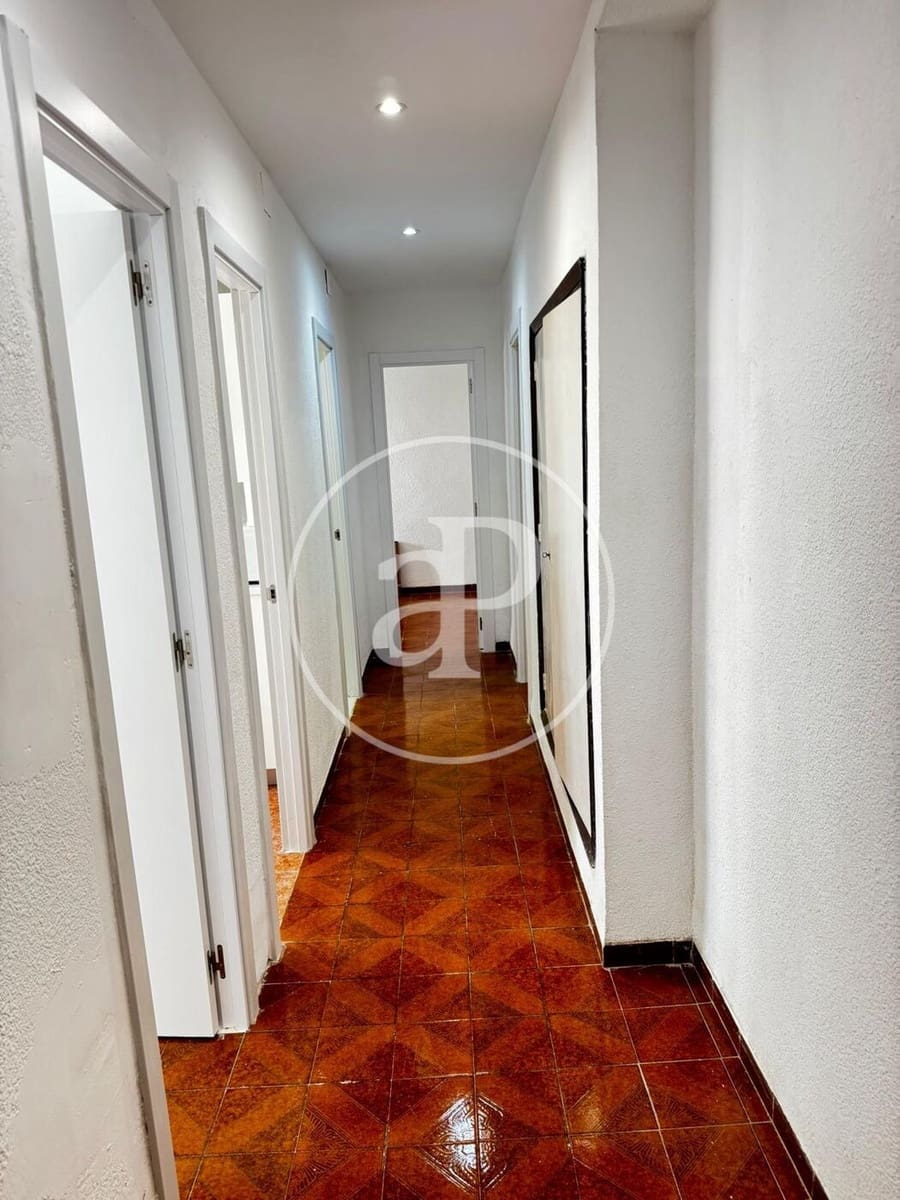 3 camera da letto Appartamento da affittare in Valencia citta - 1.200 € (Rif: 9965349)