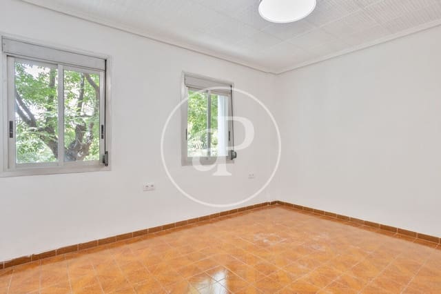 3 soverom Leilighet til leie i La Llum, Valencia by - € 1 200 (Ref: 9965349)