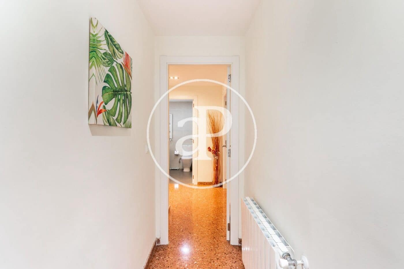 4 soverom Leilighet til leie i Valencia by - € 1 800 (Ref: 9966712)