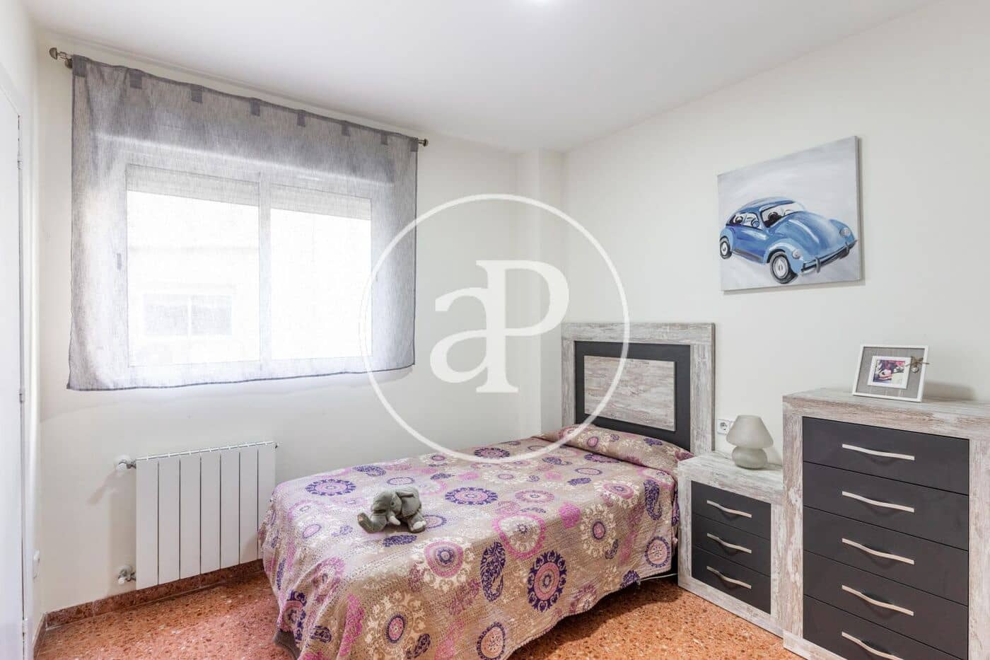 4 soverom Leilighet til leie i Valencia by - € 1 800 (Ref: 9966712)