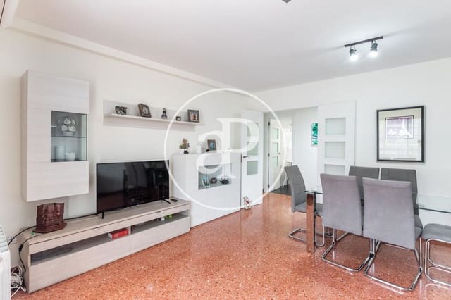 4 soverom Leilighet til leie i Patraix, Valencia by - € 1 800 (Ref: 9966712)