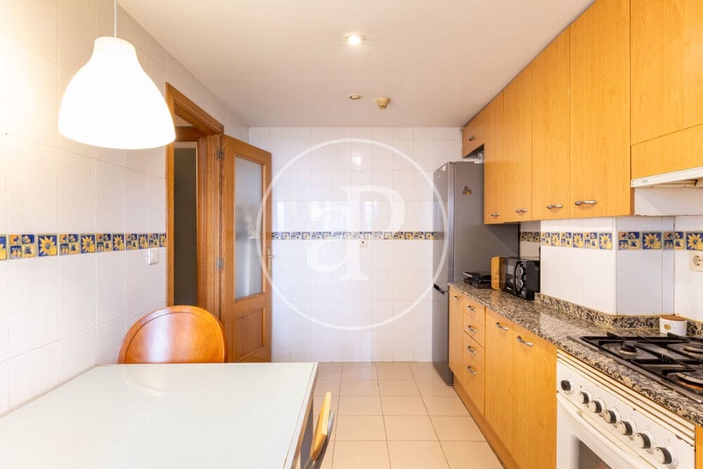 3 slaapkamer Appartement te koop in Valencia stad met zwembad - € 675.000 (Ref: 9966714)