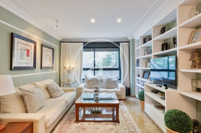 3 slaapkamer Appartement te koop in La Creu del Grau, Valencia stad met zwembad - € 675.000 (Ref: 9966714)