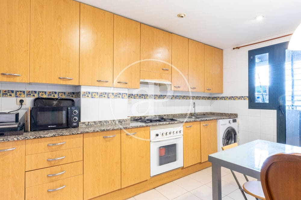3 slaapkamer Appartement te koop in Valencia stad met zwembad - € 675.000 (Ref: 9966714)