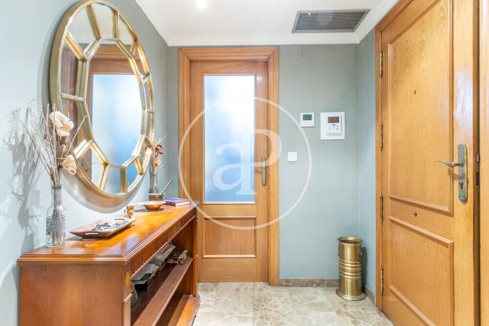 3 slaapkamer Appartement te koop in Valencia stad met zwembad - € 675.000 (Ref: 9966714)