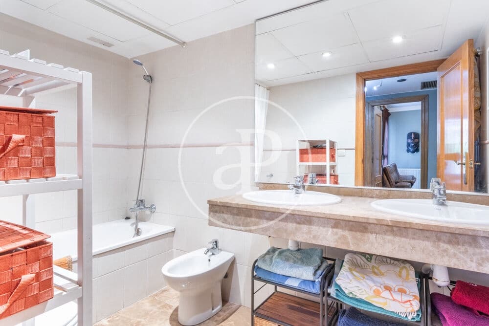 3 slaapkamer Appartement te koop in Valencia stad met zwembad - € 675.000 (Ref: 9966714)