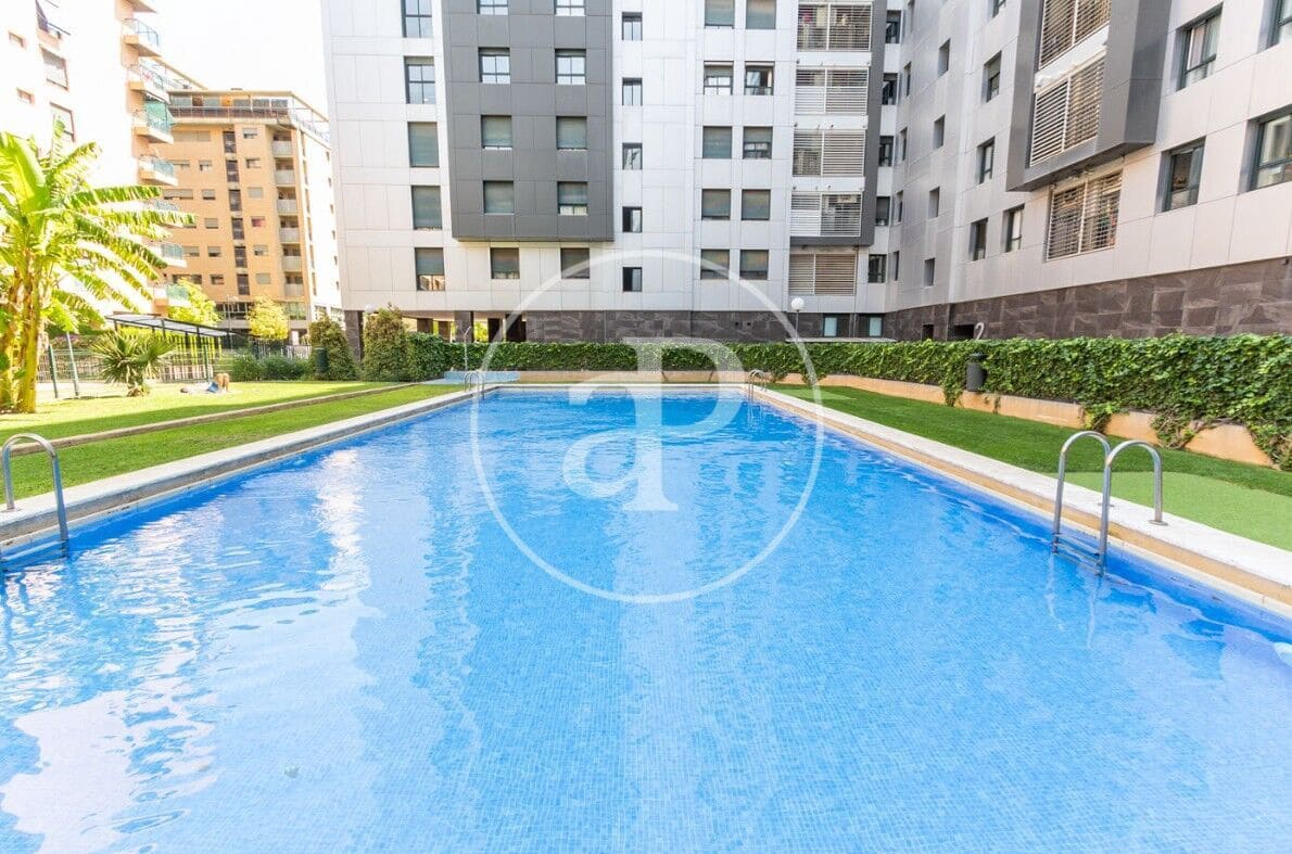 3 slaapkamer Appartement te koop in Valencia stad met zwembad - € 675.000 (Ref: 9966714)