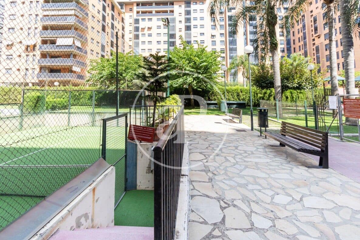 3 slaapkamer Appartement te koop in Valencia stad met zwembad - € 675.000 (Ref: 9966714)