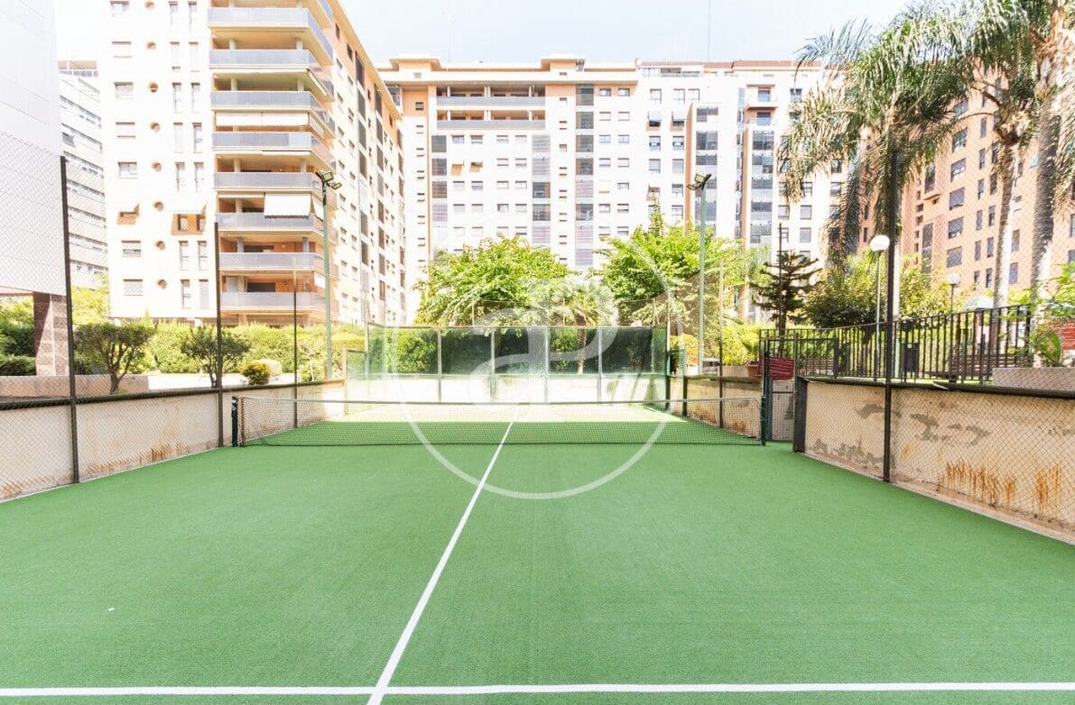 3 slaapkamer Appartement te koop in Valencia stad met zwembad - € 675.000 (Ref: 9966714)