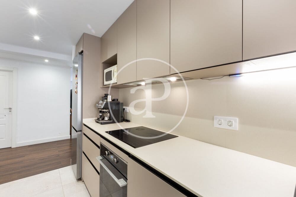 4 slaapkamer Appartement te koop in Valencia stad - € 310.000 (Ref: 9966715)