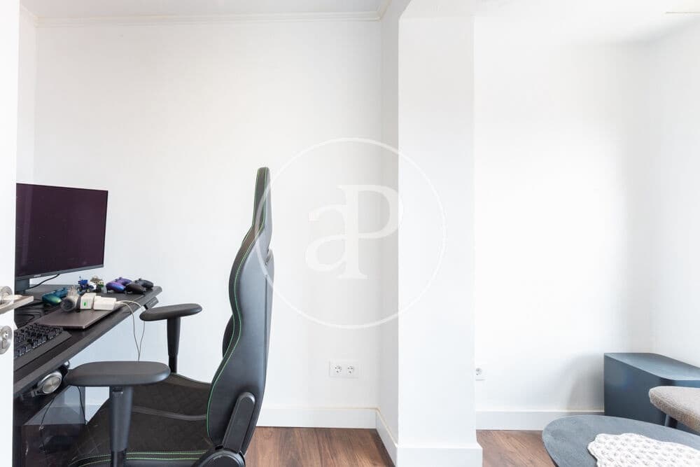 4 slaapkamer Appartement te koop in Valencia stad - € 310.000 (Ref: 9966715)