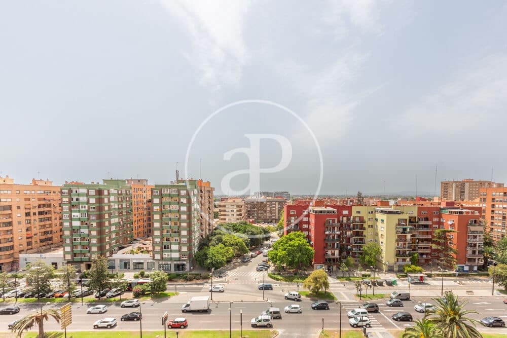 4 slaapkamer Appartement te koop in Valencia stad - € 310.000 (Ref: 9966715)
