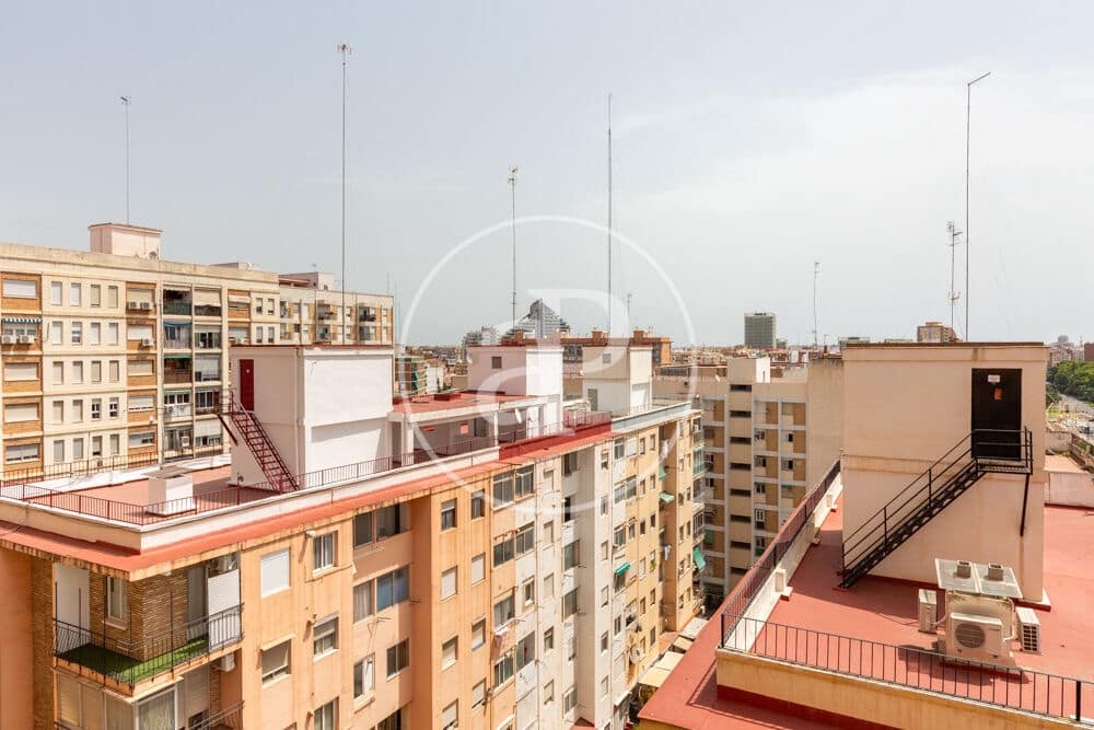 4 slaapkamer Appartement te koop in Valencia stad - € 310.000 (Ref: 9966715)