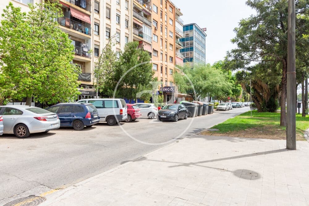 4 slaapkamer Appartement te koop in Valencia stad - € 310.000 (Ref: 9966715)