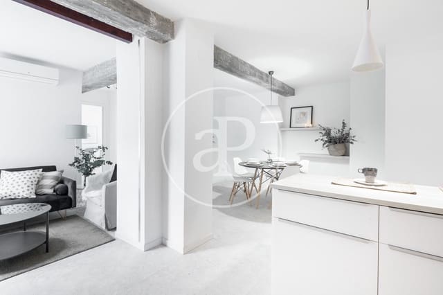 2 soverom Leilighet til leie i Arrancapins, Valencia by - € 1 950 (Ref: 9966717)
