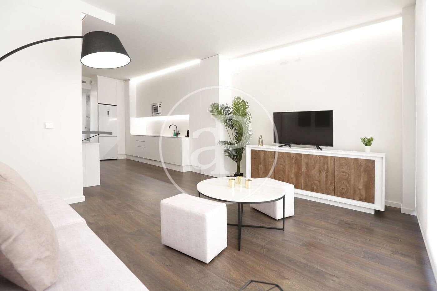 2 soverom Leilighet til leie i Valencia by - € 1 600 (Ref: 9966718)