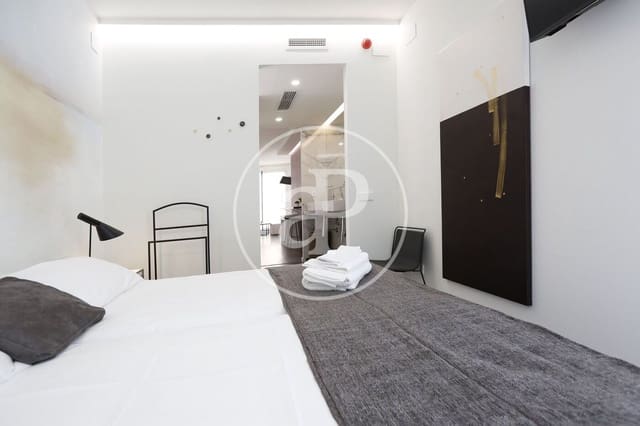 2 soverom Leilighet til leie i Russafa, Valencia by - € 1 600 (Ref: 9966718)
